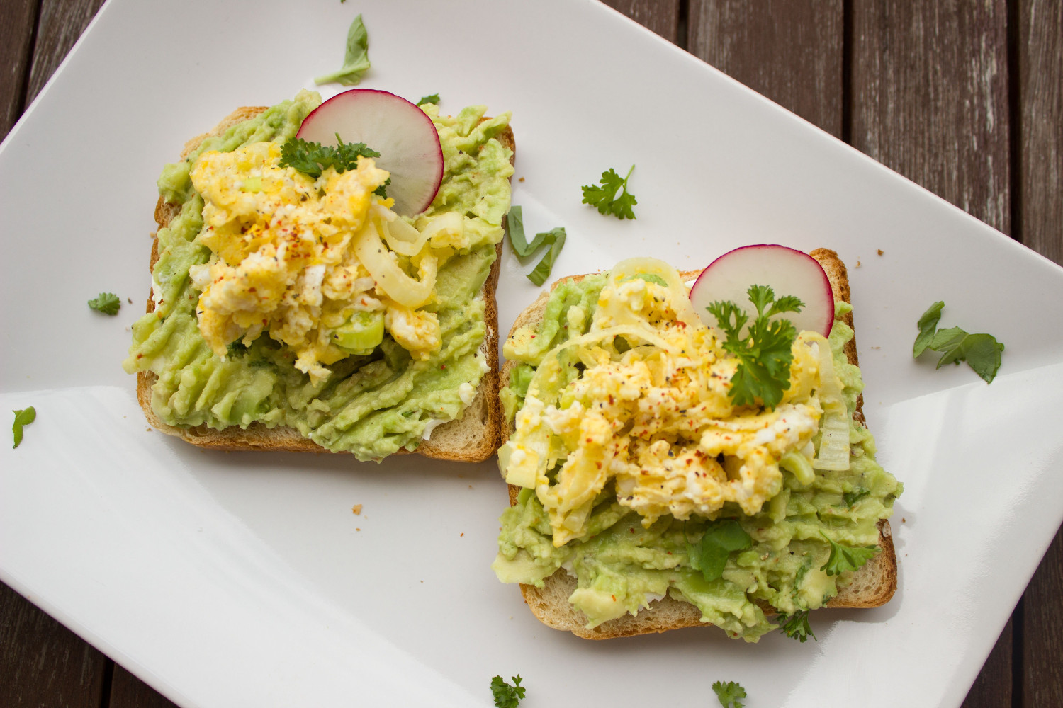 Green cheese toast